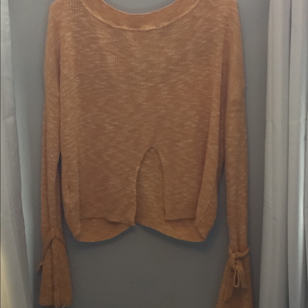 Express sweaters - Picture 4 of 4